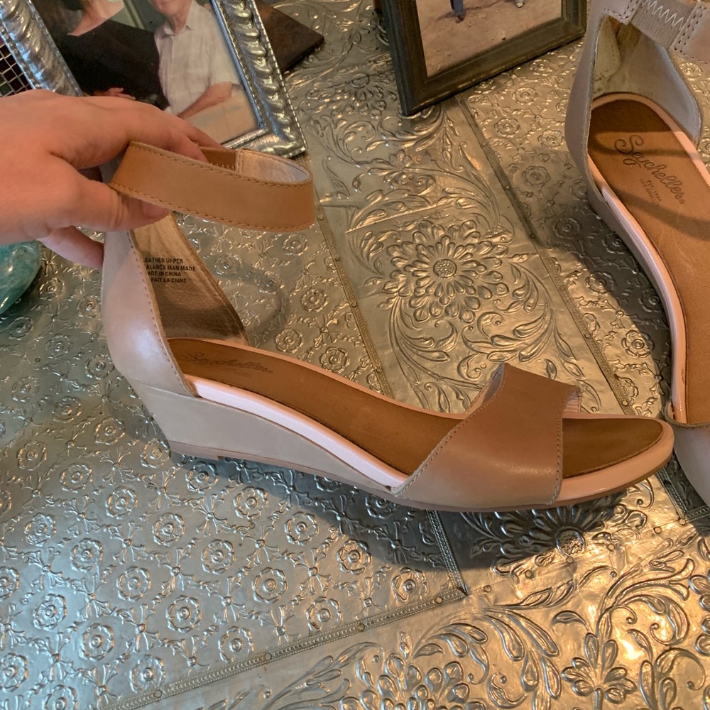 Seychelles sandals